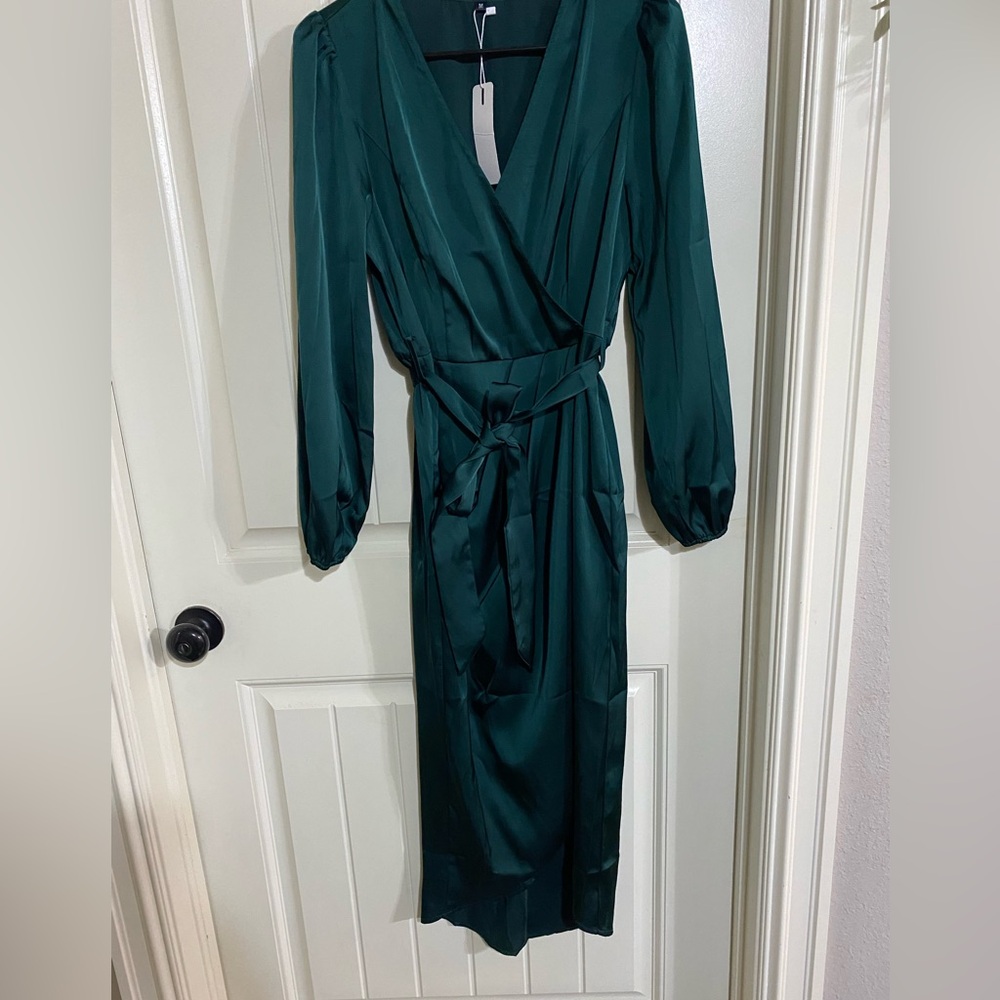 Green Long Sleeve Wrap Gown with Tie Front